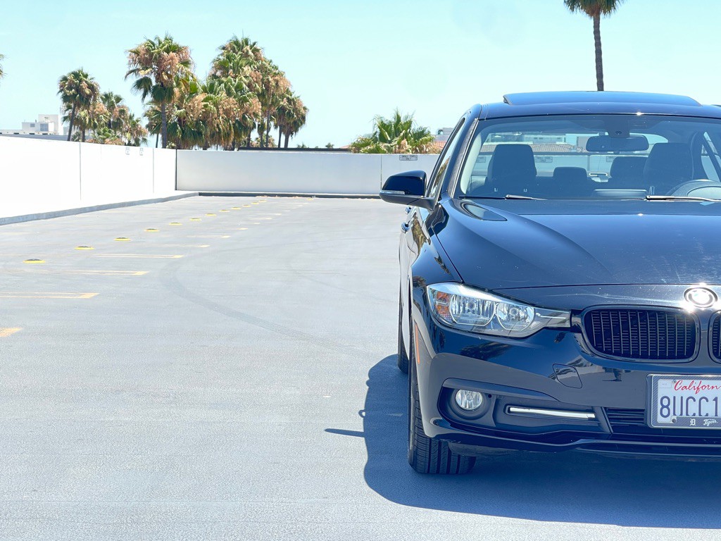 2016 BMW 3 Series Image 21