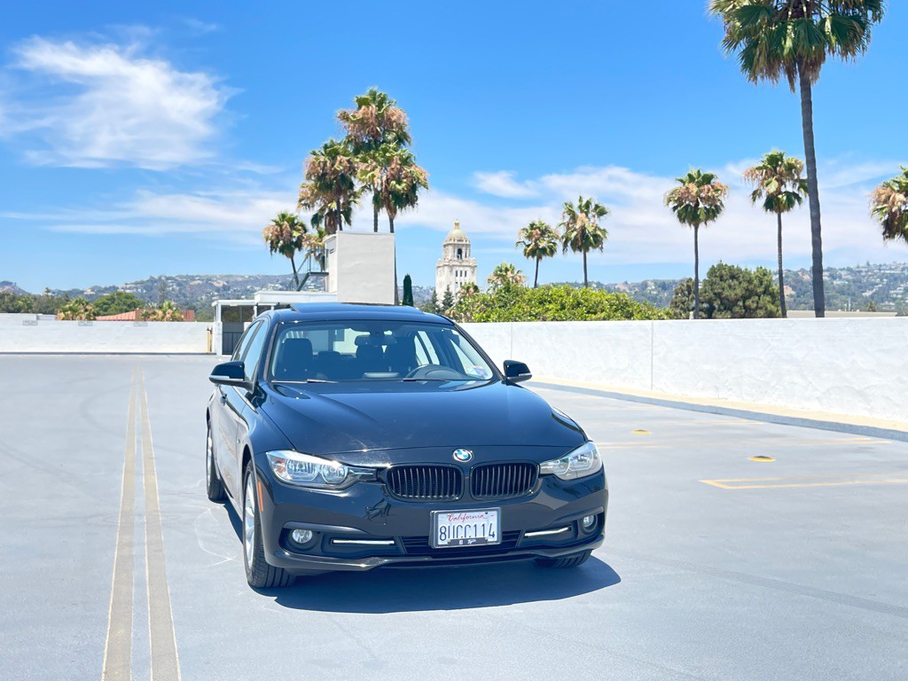 2016 BMW 3 Series Image 27