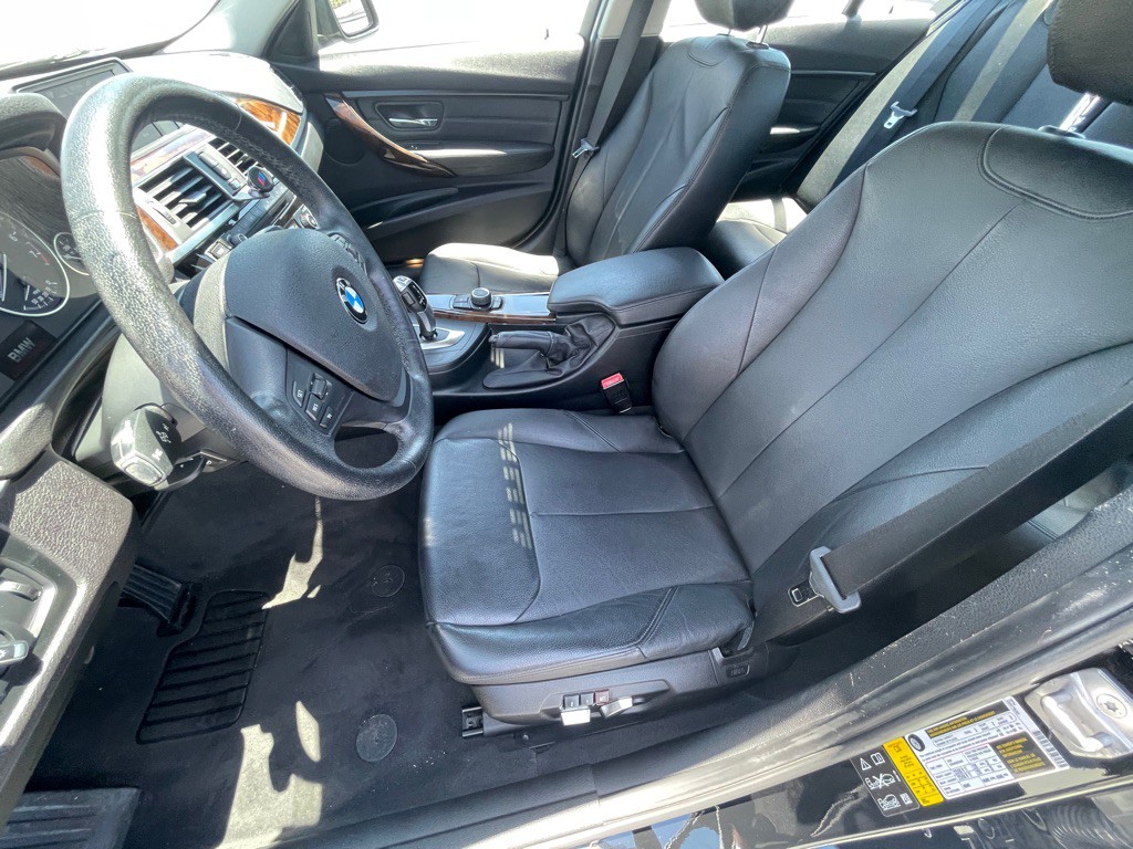 2016 BMW 3 Series Image 47