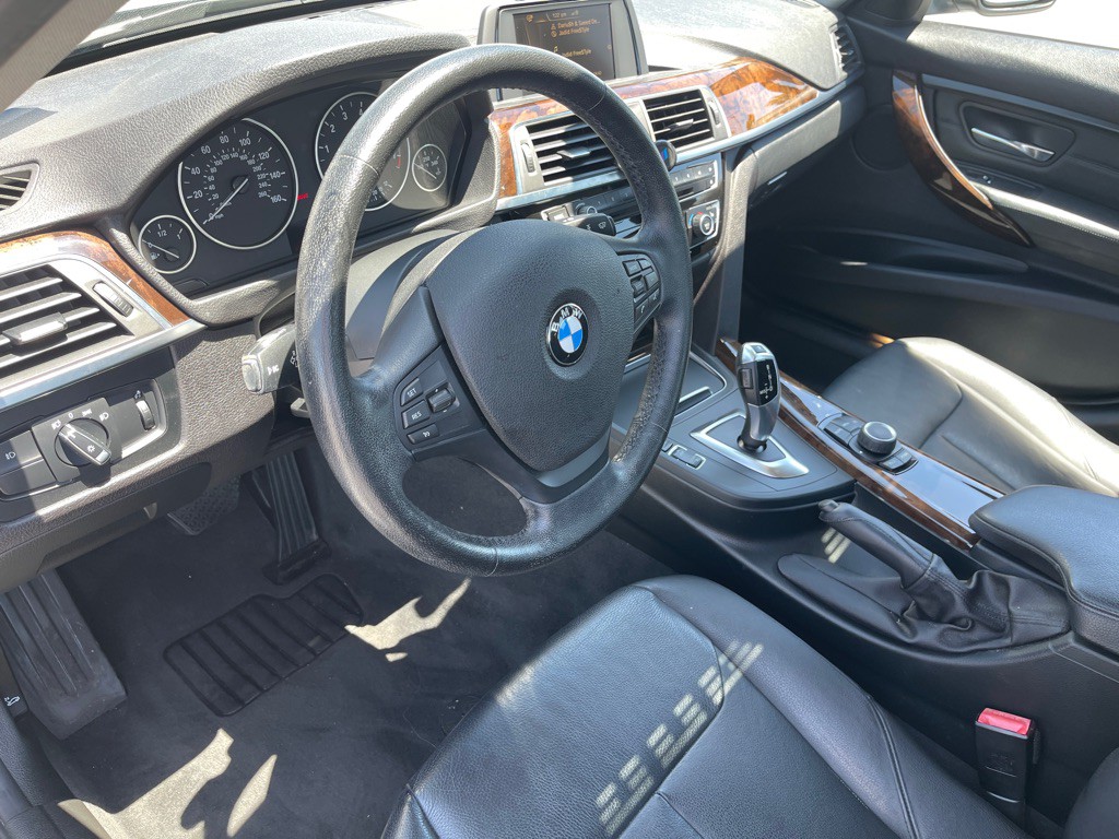 2016 BMW 3 Series Image 49