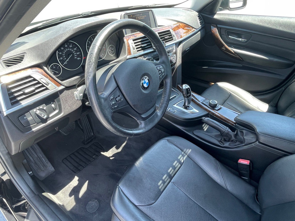 2016 BMW 3 Series Image 51