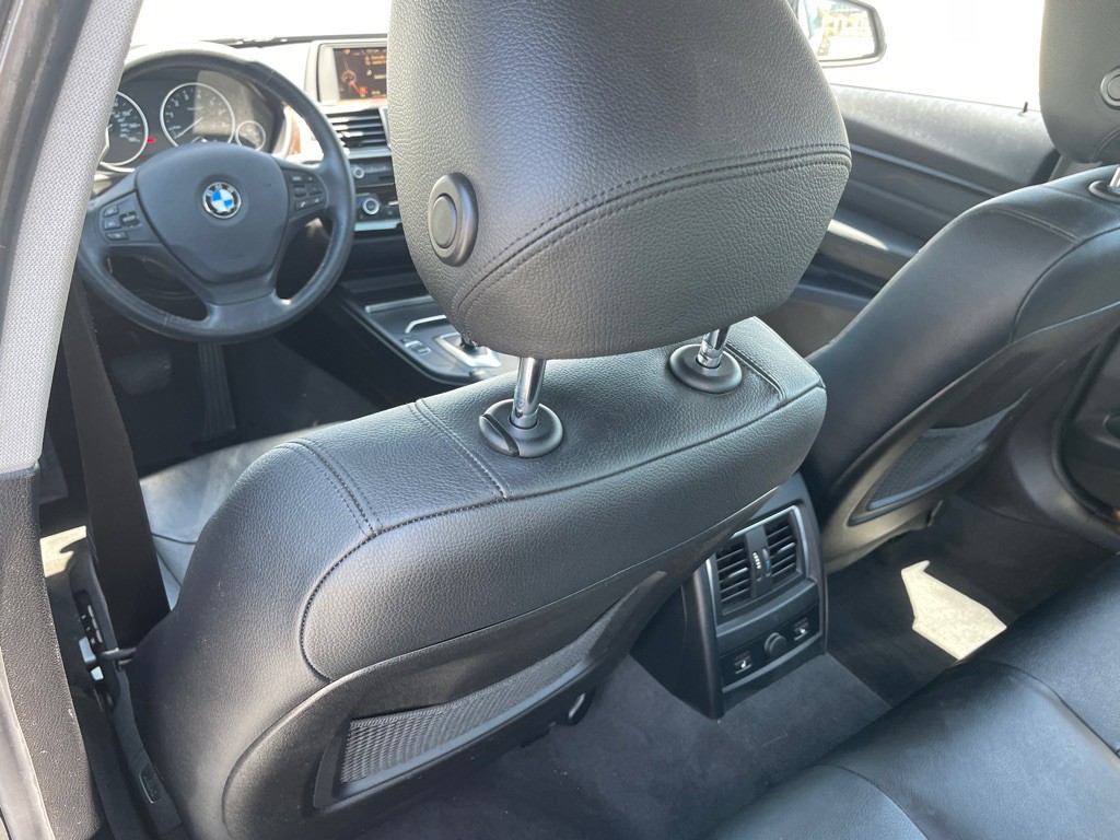 2016 BMW 3 Series Image 62