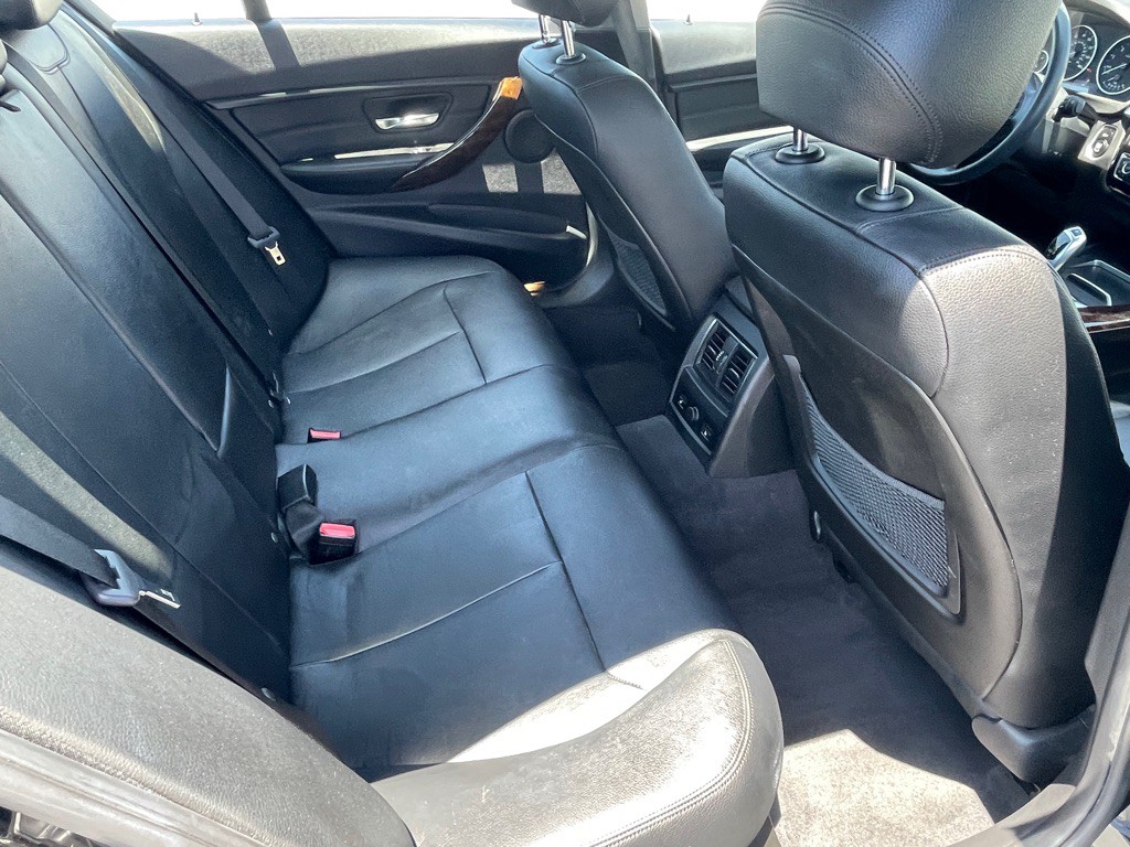 2016 BMW 3 Series Image 71