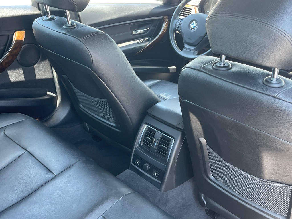 2016 BMW 3 Series Image 74