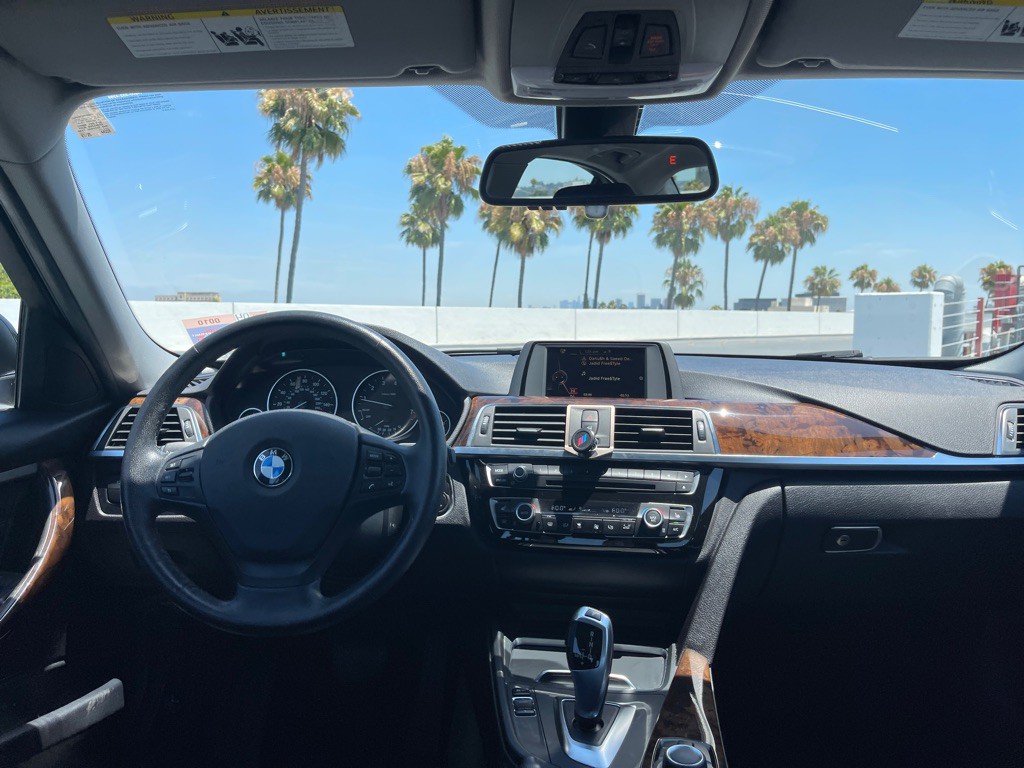 2016 BMW 3 Series Image 91