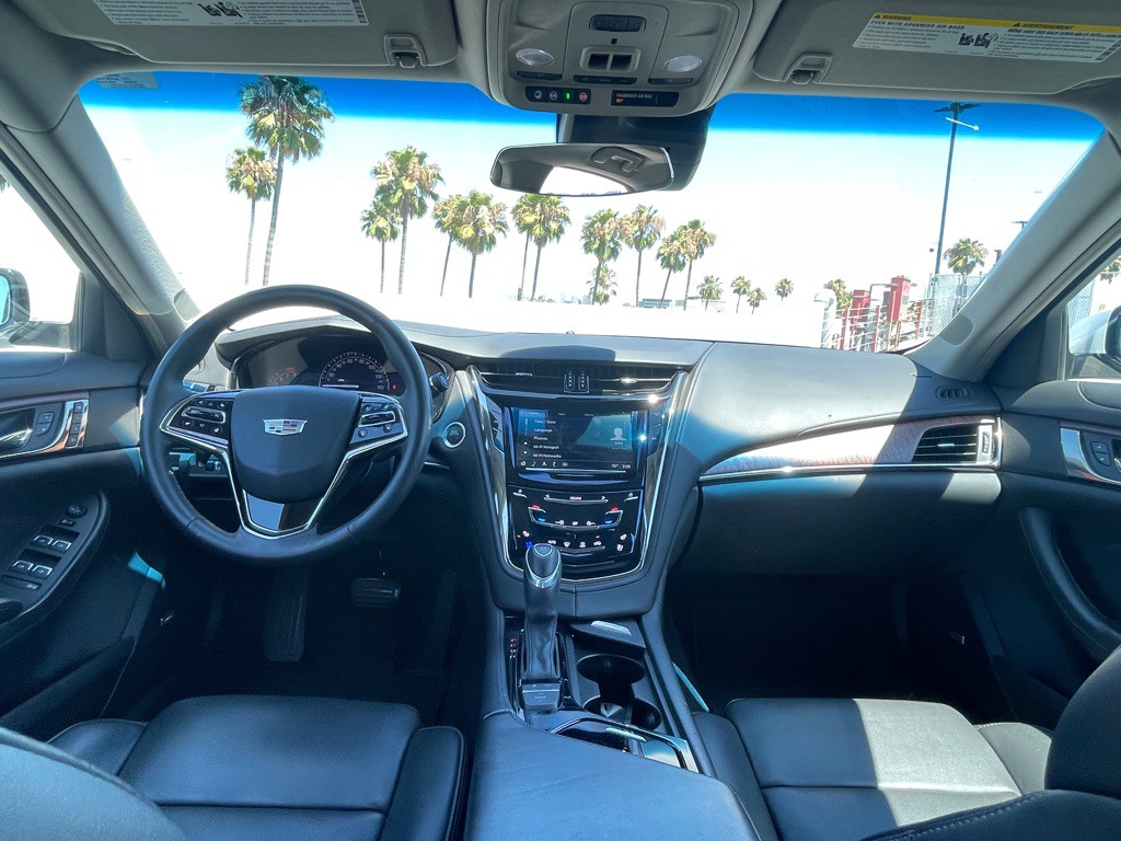2017 Cadillac CTS Image 104