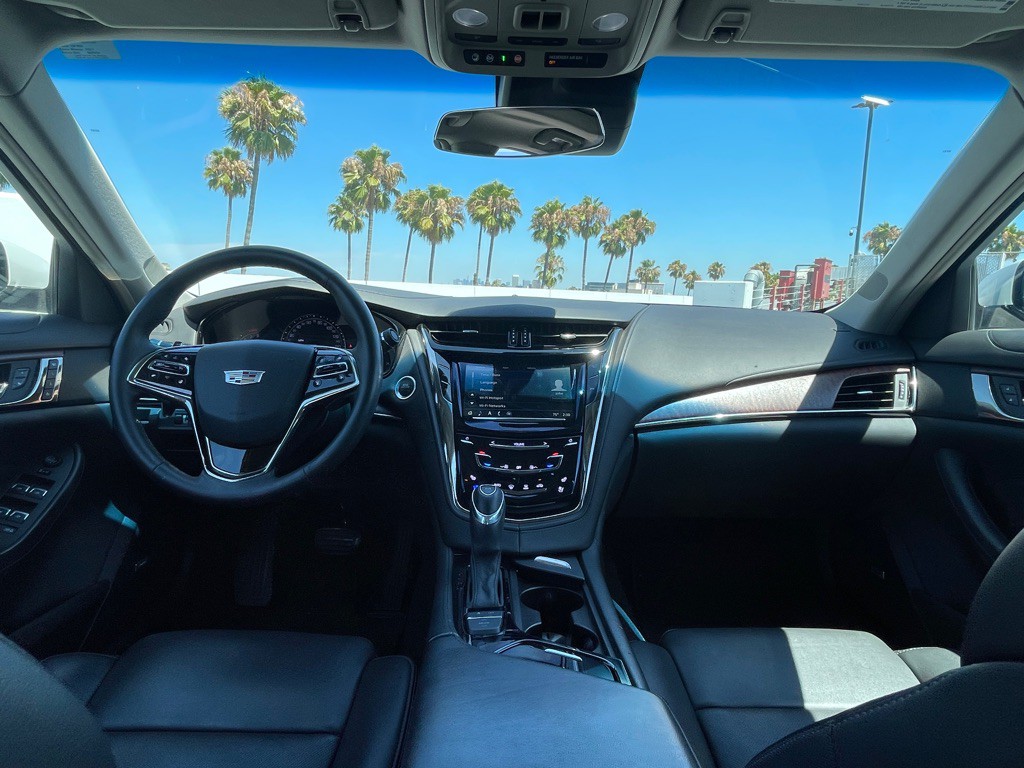 2017 Cadillac CTS Image 108