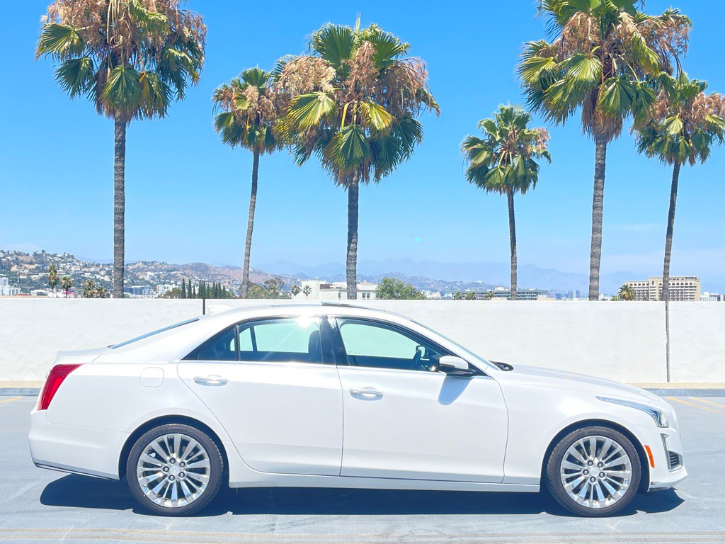 2017 Cadillac CTS Image 24