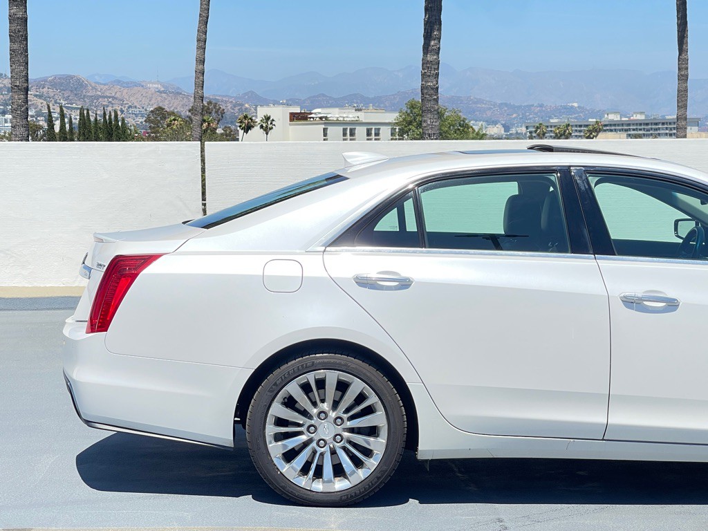 2017 Cadillac CTS Image 26