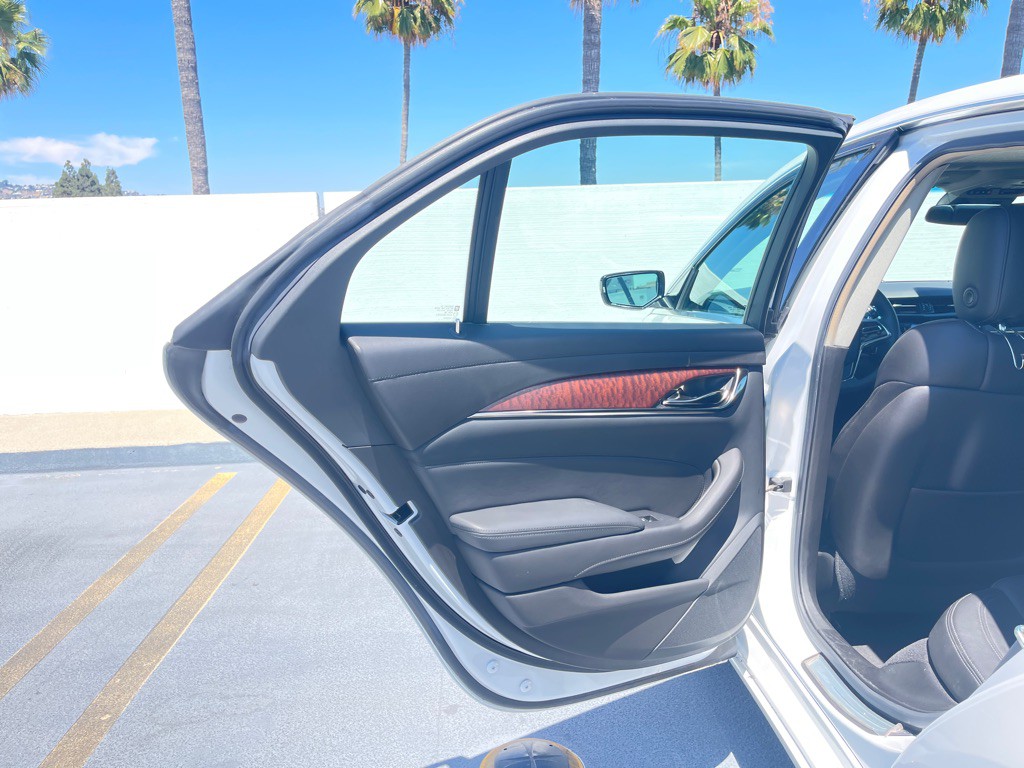 2017 Cadillac CTS Image 46