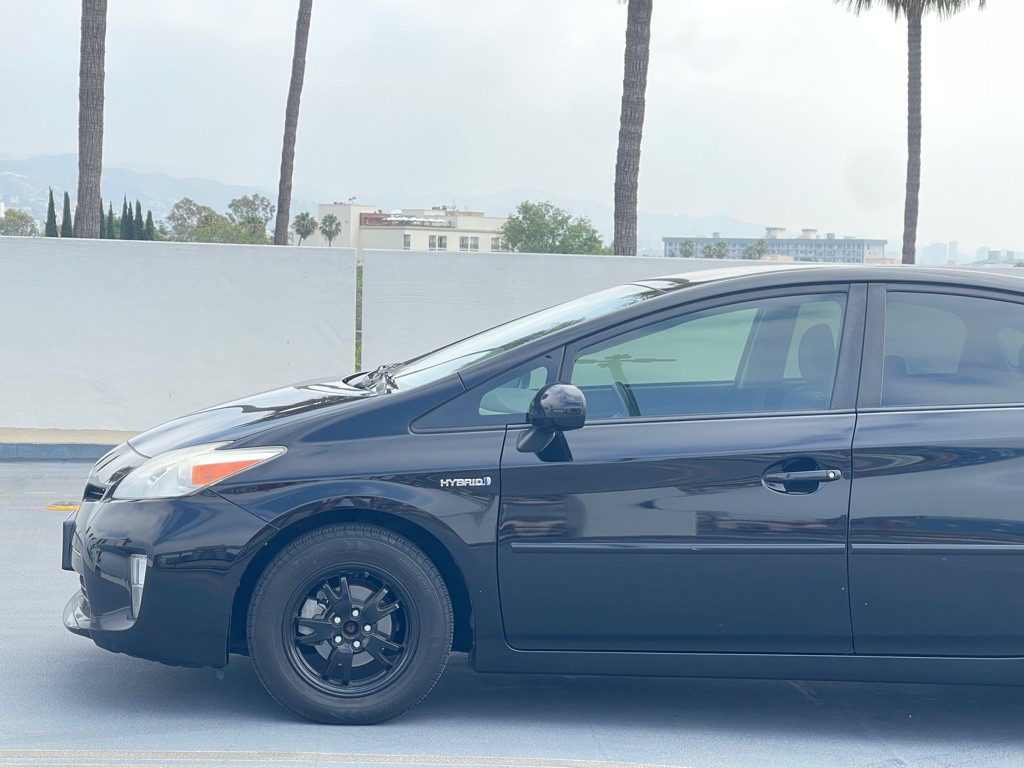 2013 Toyota Prius Image 7