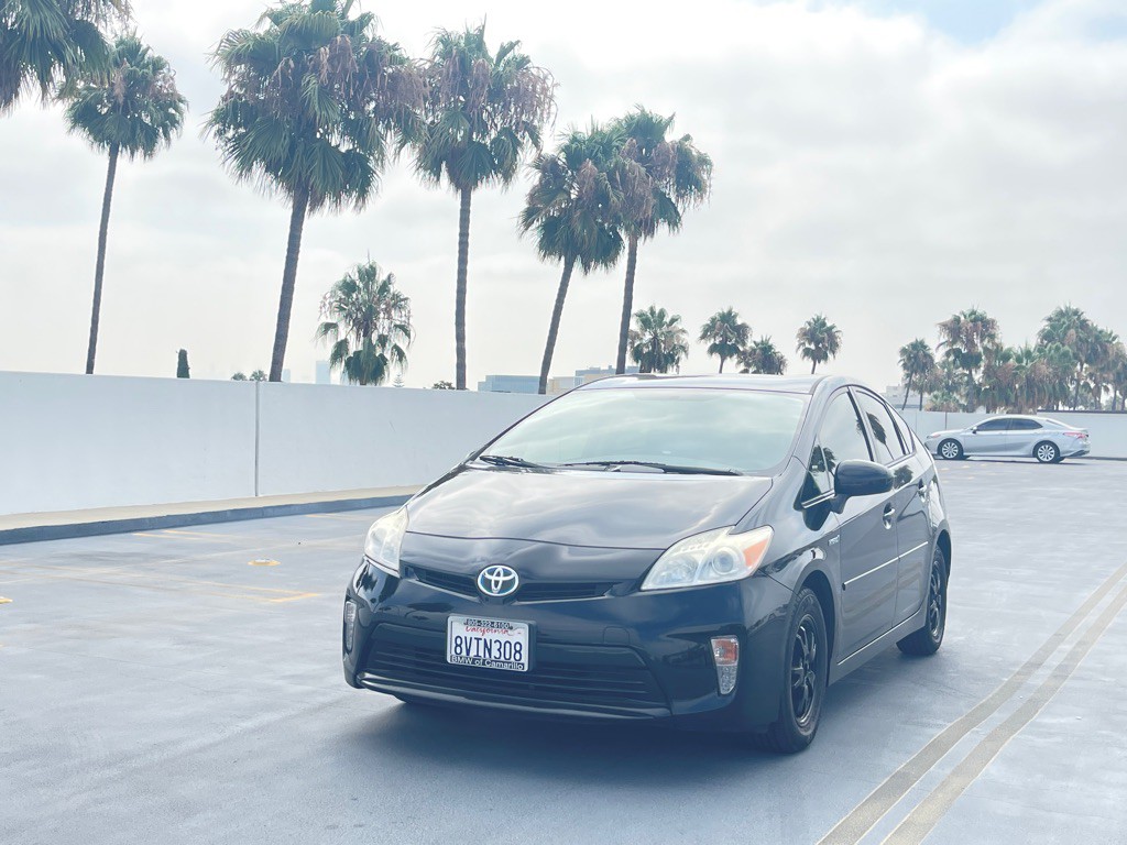 2013 Toyota Prius Image 19