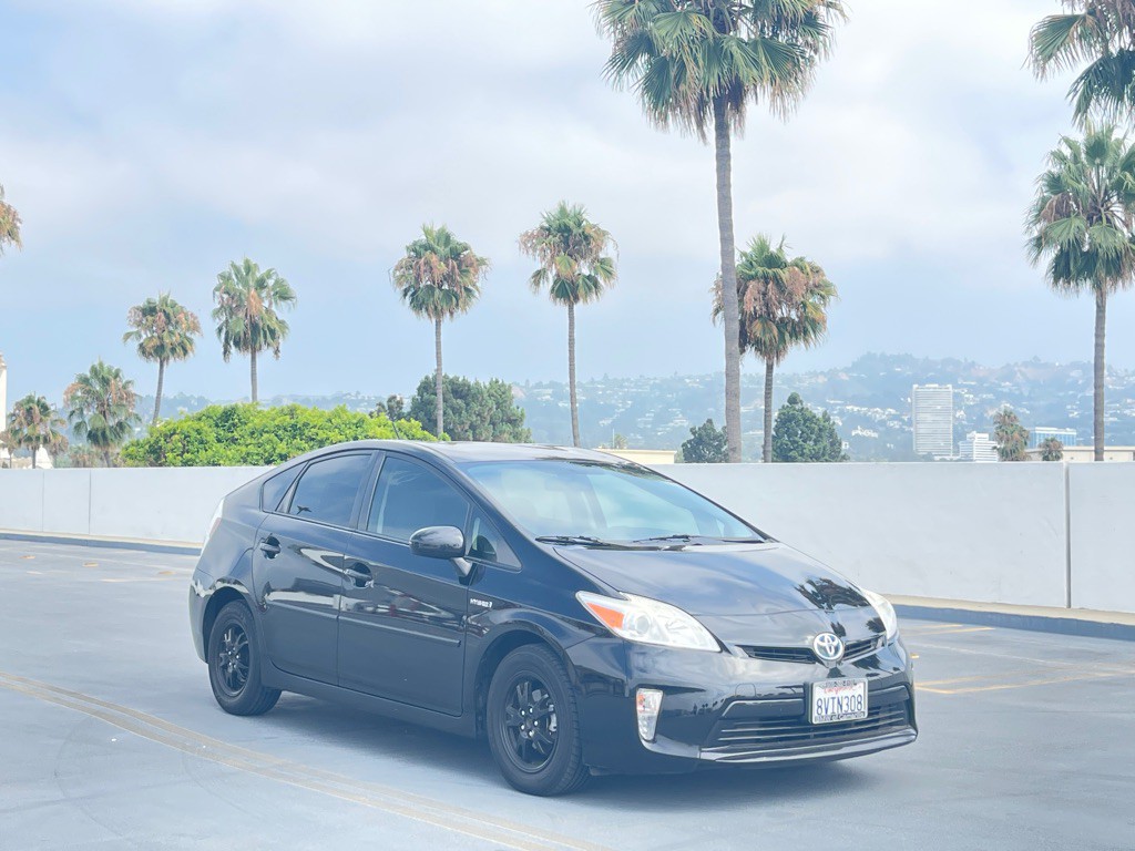 2013 Toyota Prius Image 29