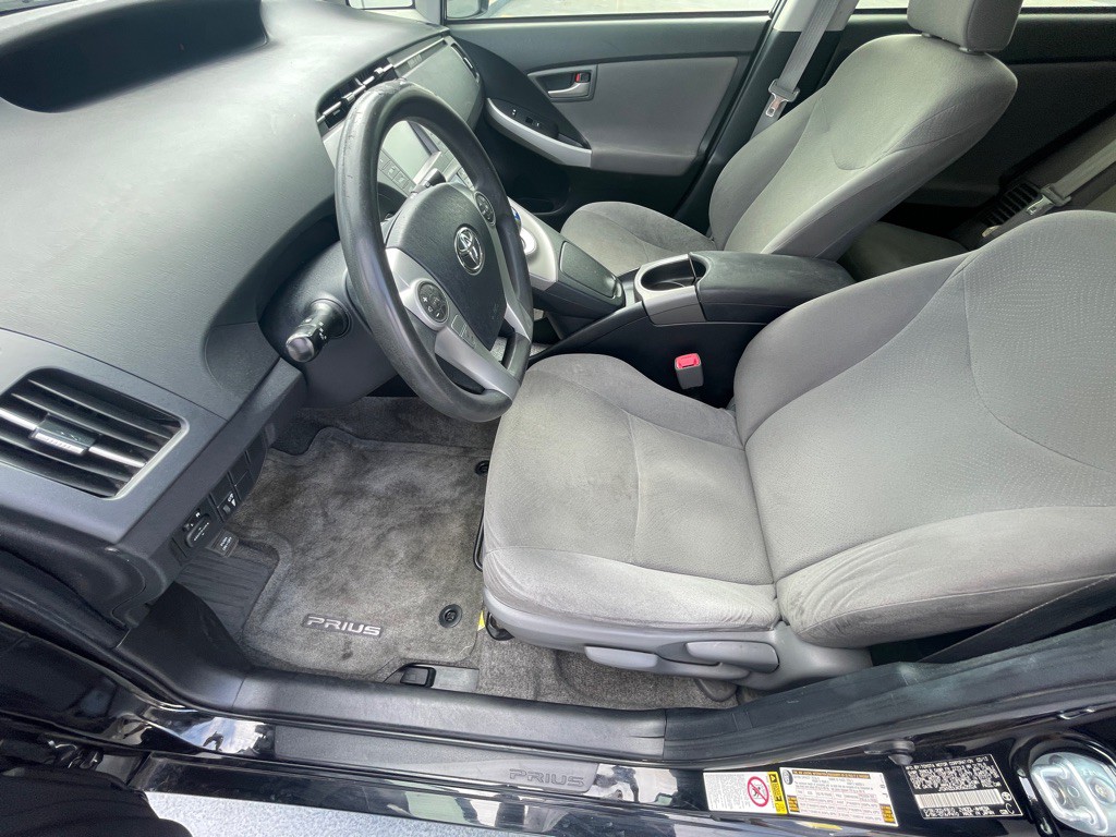 2013 Toyota Prius Image 51
