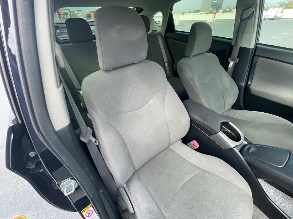 2013 Toyota Prius Image 78