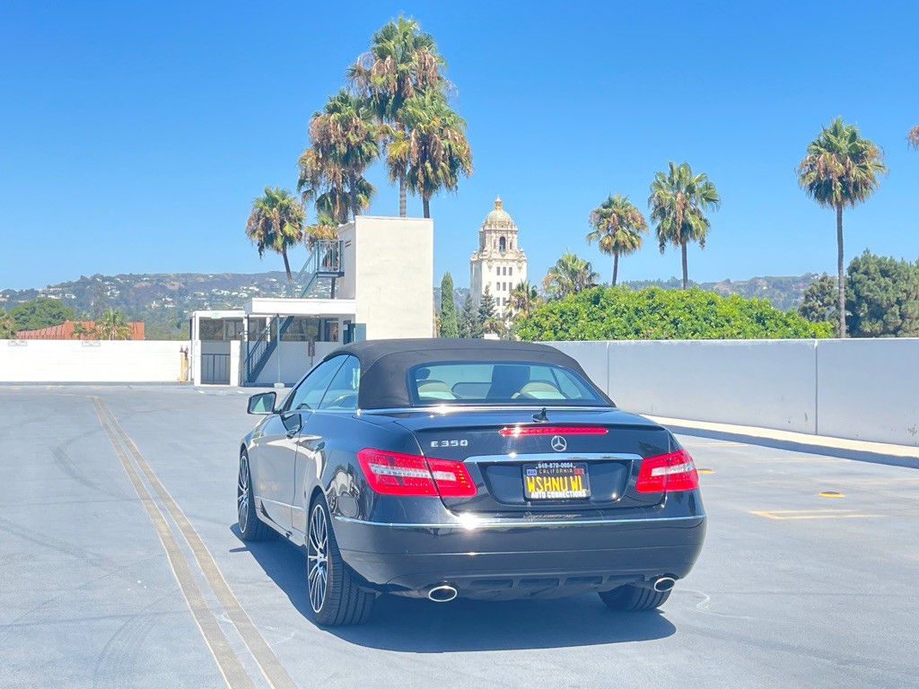 2011 Mercedes-Benz E-Class Image 8