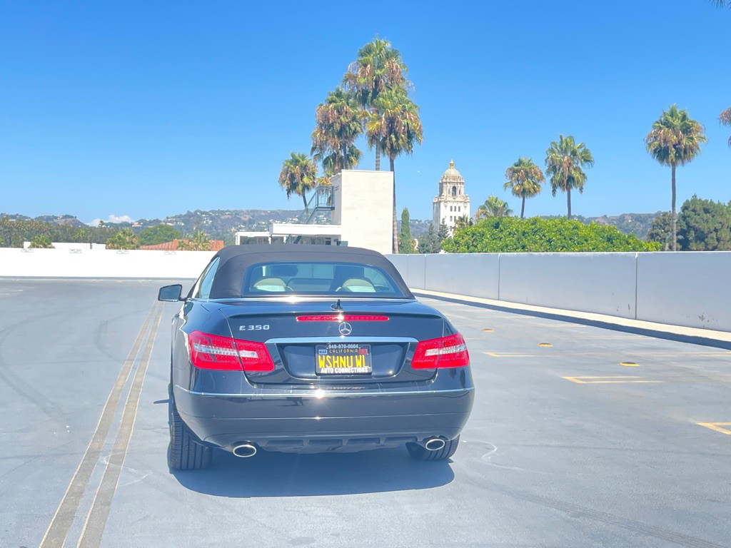 2011 Mercedes-Benz E-Class Image 9