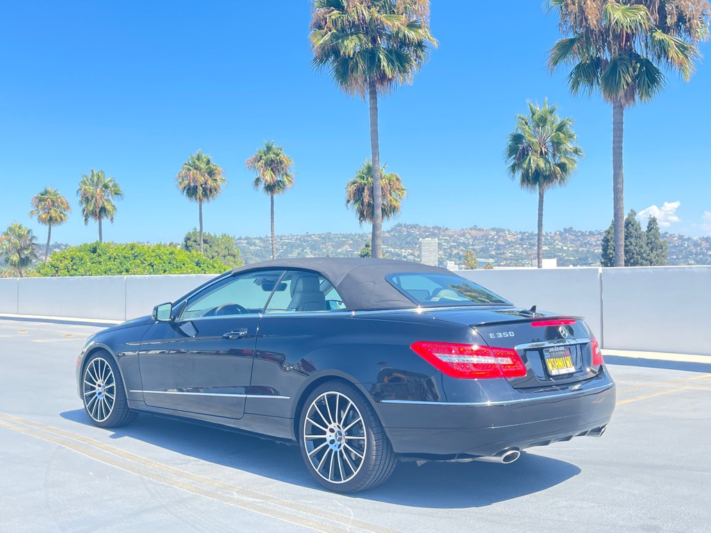 2011 Mercedes-Benz E-Class Image 11