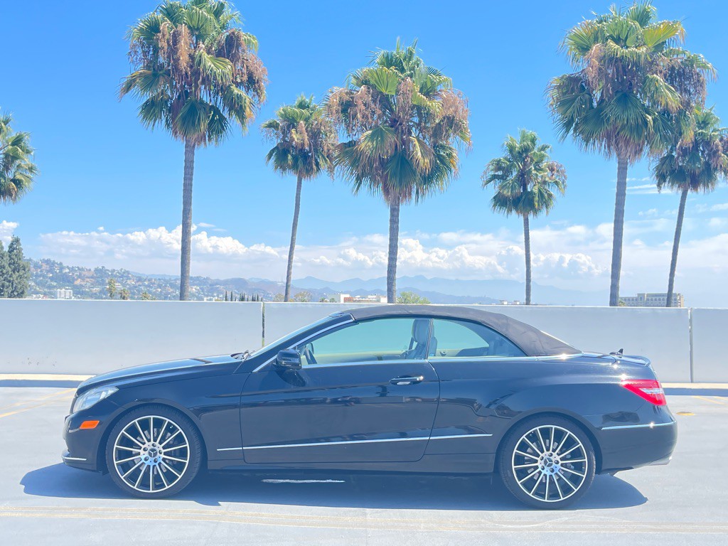 2011 Mercedes-Benz E-Class Image 14