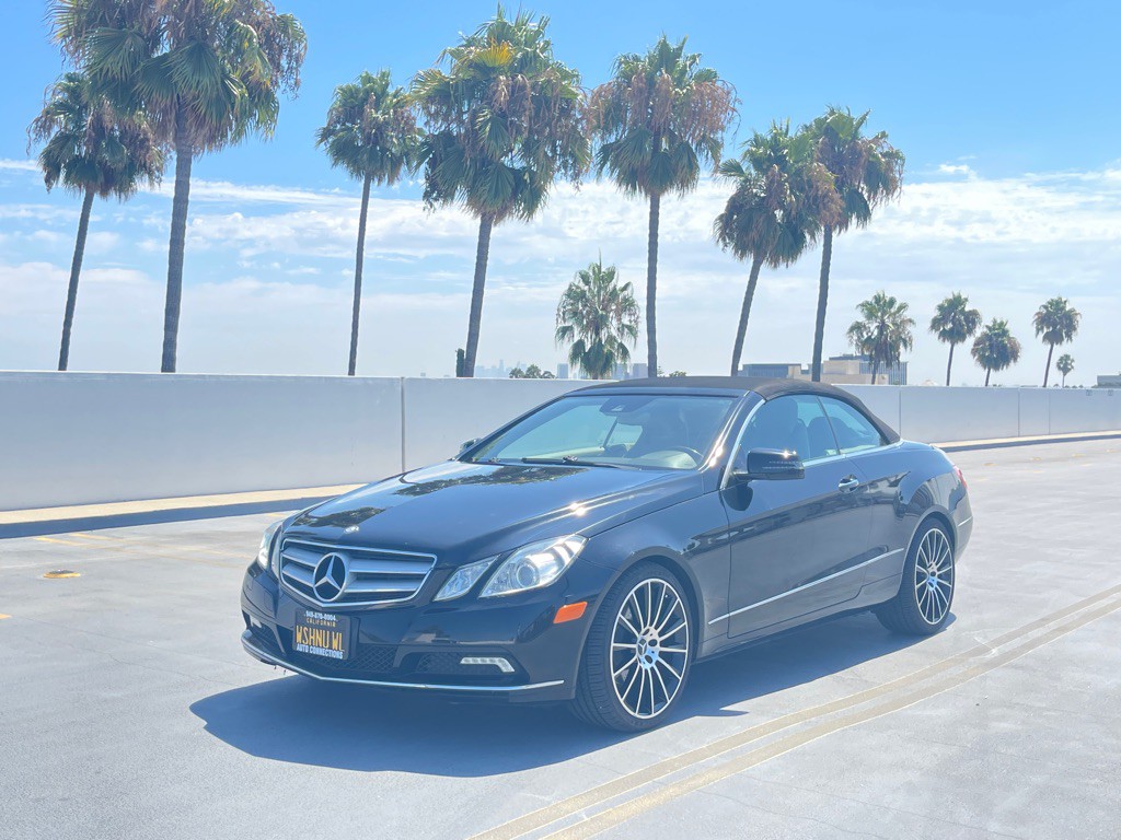 2011 Mercedes-Benz E-Class Image 18