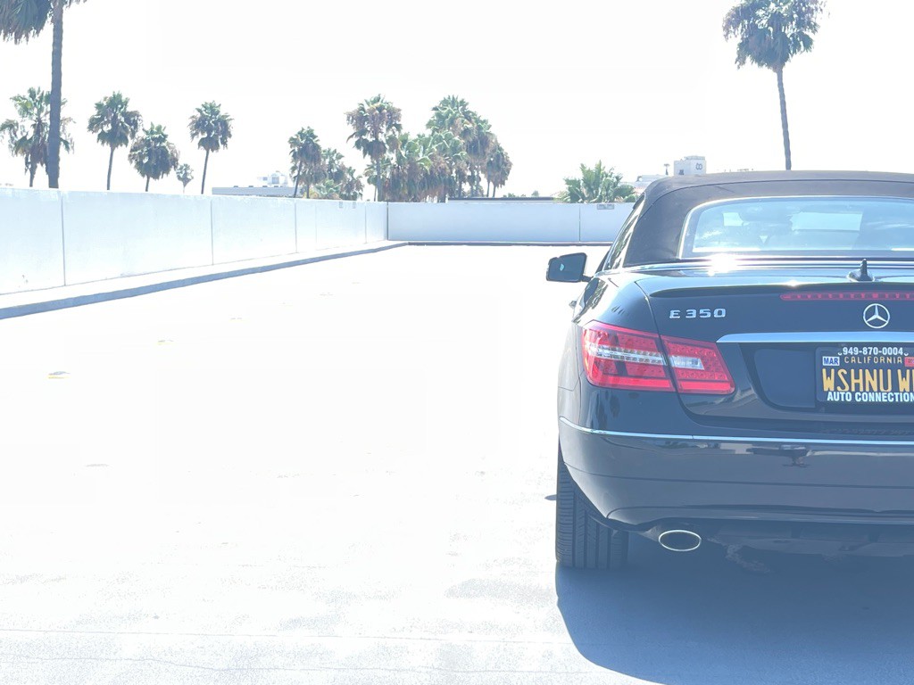 2011 Mercedes-Benz E-Class Image 39