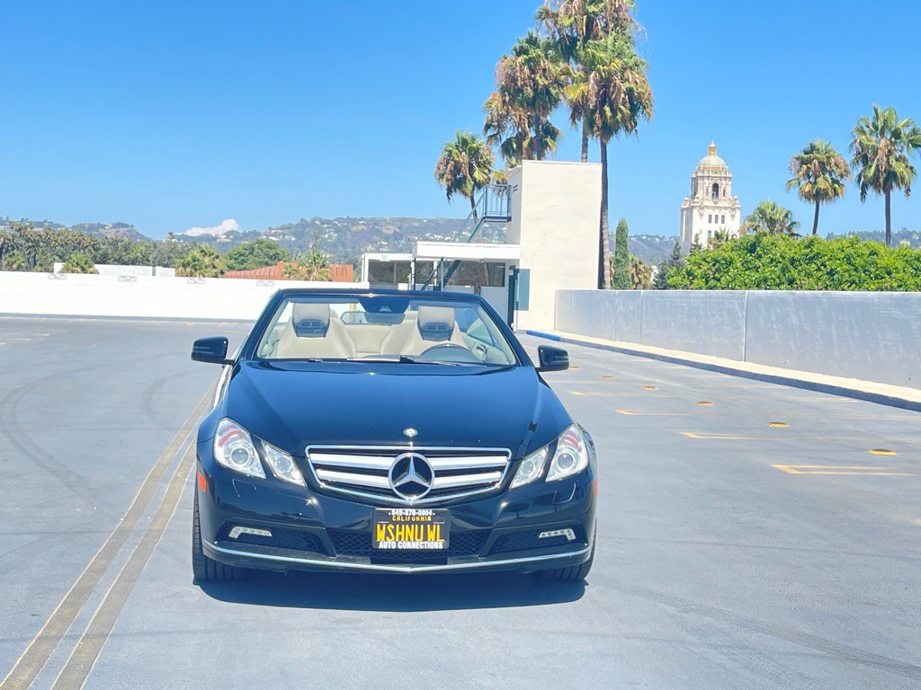 2011 Mercedes-Benz E-Class Image 46