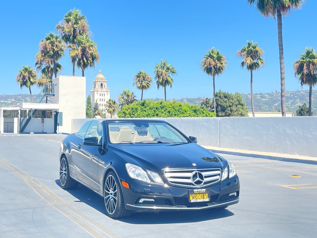 2011 Mercedes-Benz E-Class Image 48