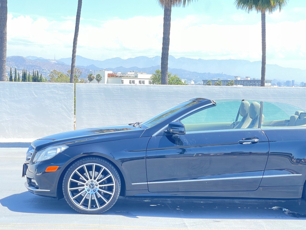2011 Mercedes-Benz E-Class Image 65