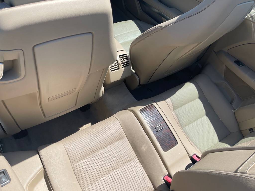 2011 Mercedes-Benz E-Class Image 98