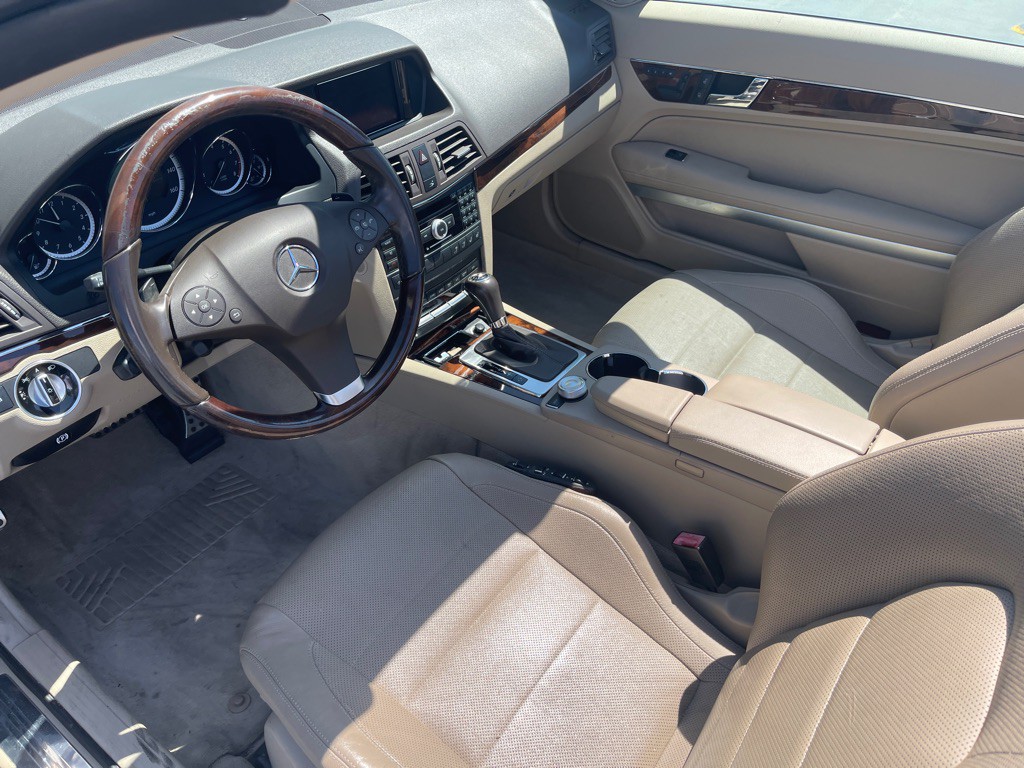 2011 Mercedes-Benz E-Class Image 100