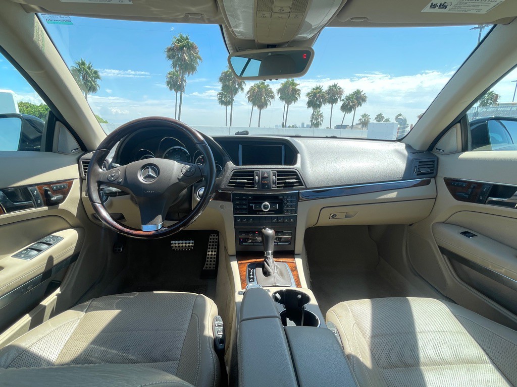 2011 Mercedes-Benz E-Class Image 114