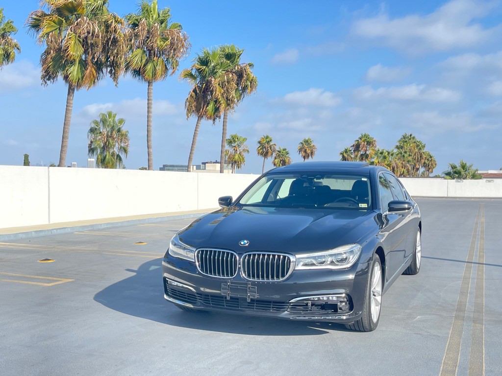 2016 BMW 7 Series Image 22