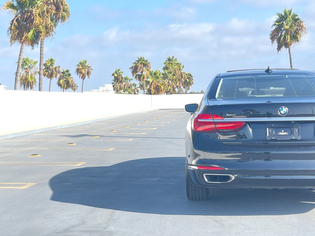 2016 BMW 7 Series Image 49