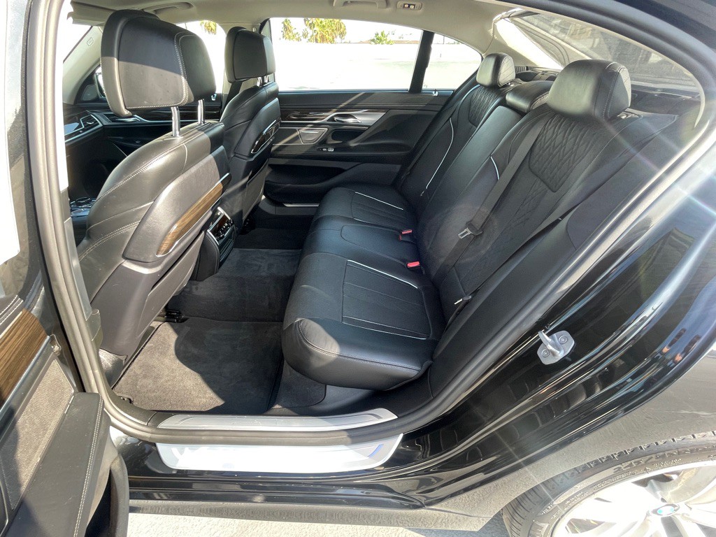 2016 BMW 7 Series Image 64