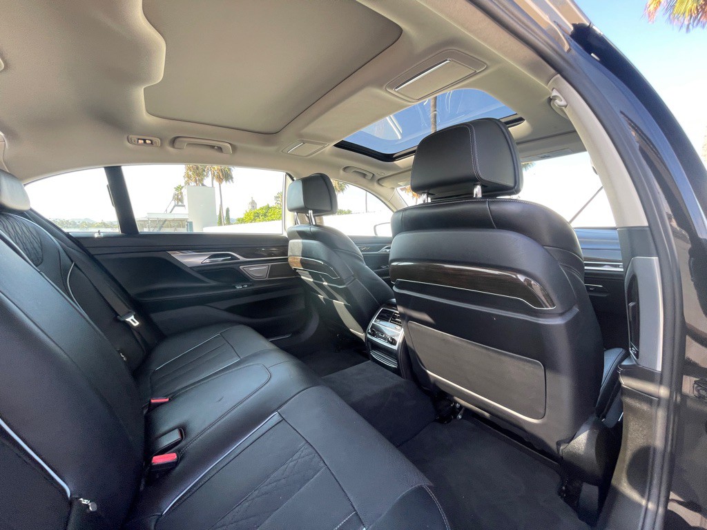 2016 BMW 7 Series Image 84
