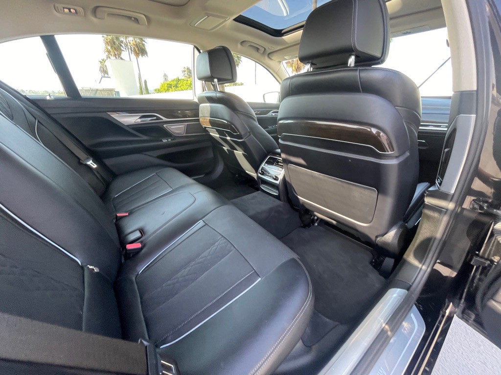 2016 BMW 7 Series Image 85