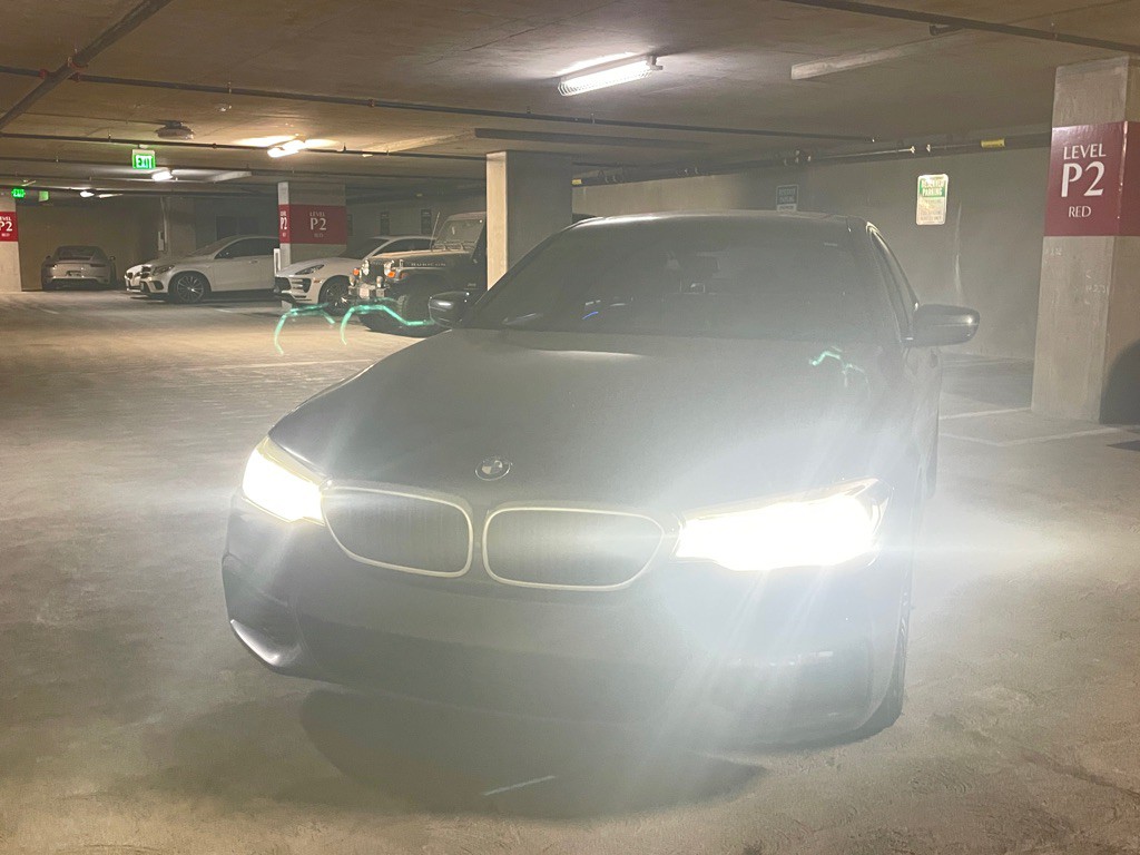 2017 BMW 5 Series Image 2
