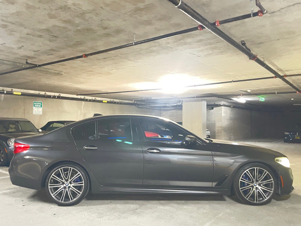 2017 BMW 5 Series Image 3