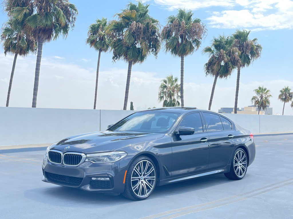 2017 BMW 5 Series Image 2