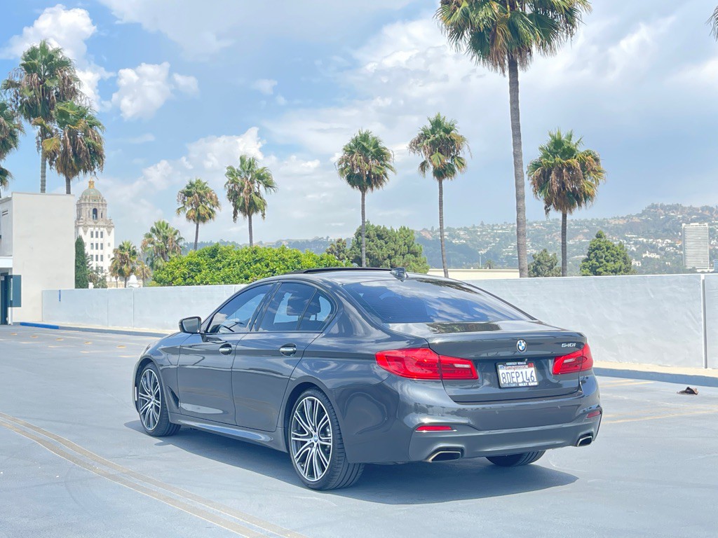 2017 BMW 5 Series Image 11