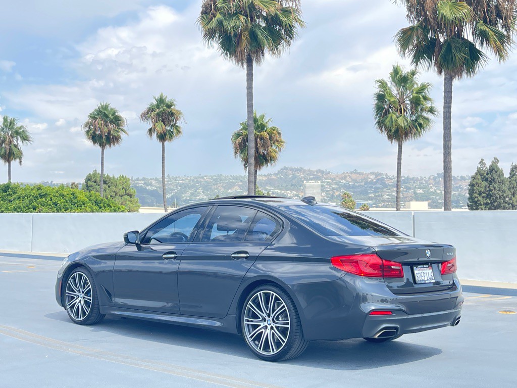 2017 BMW 5 Series Image 12
