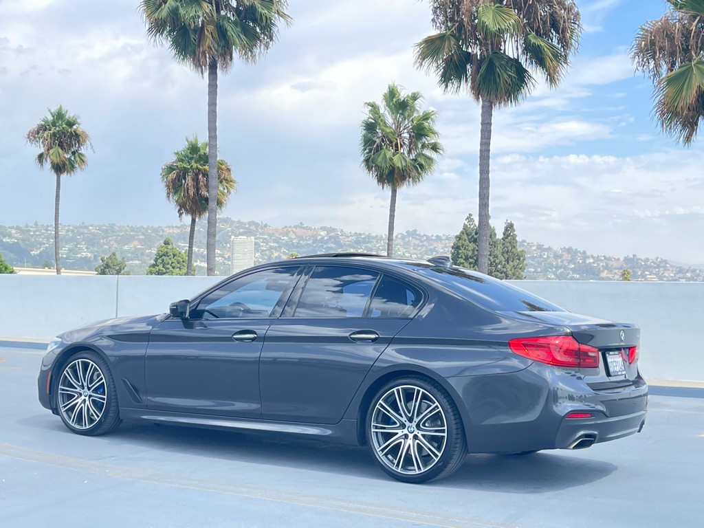 2017 BMW 5 Series Image 13
