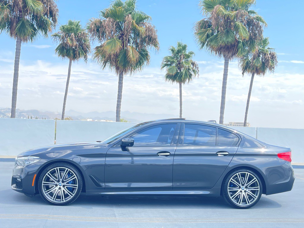 2017 BMW 5 Series Image 16