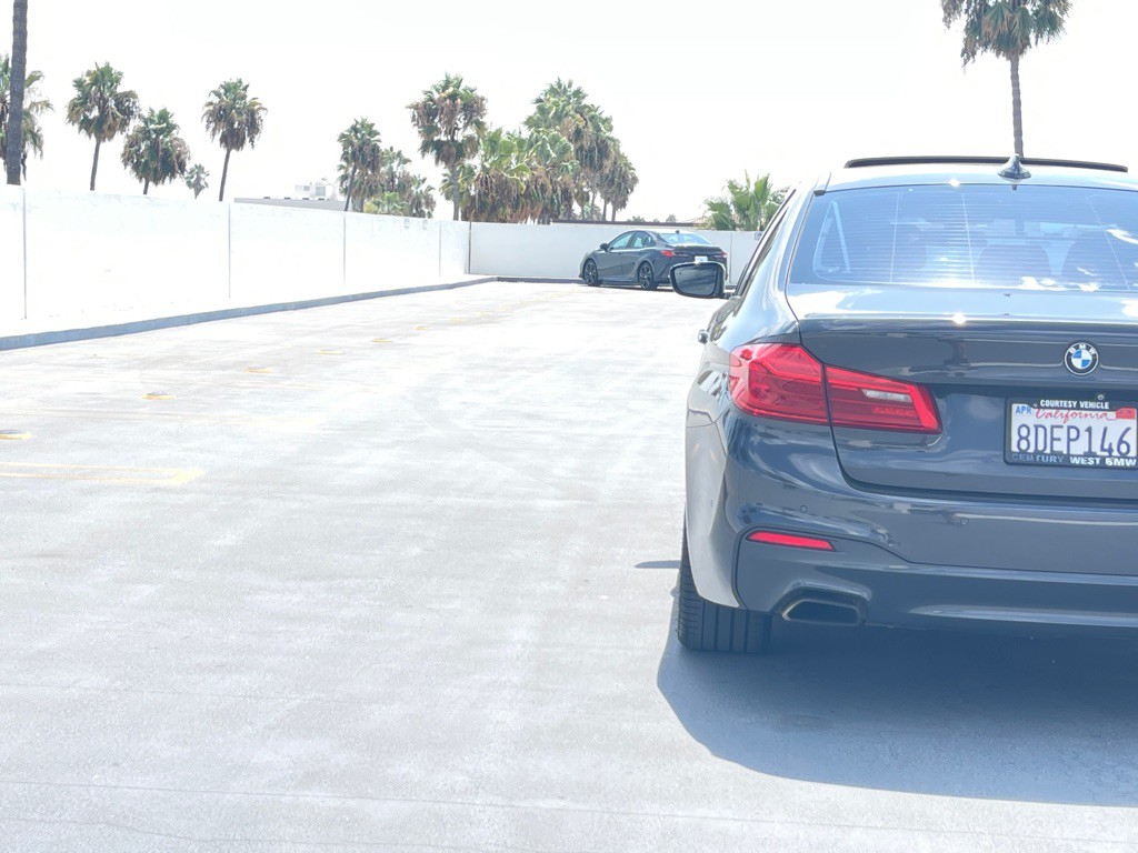 2017 BMW 5 Series Image 40