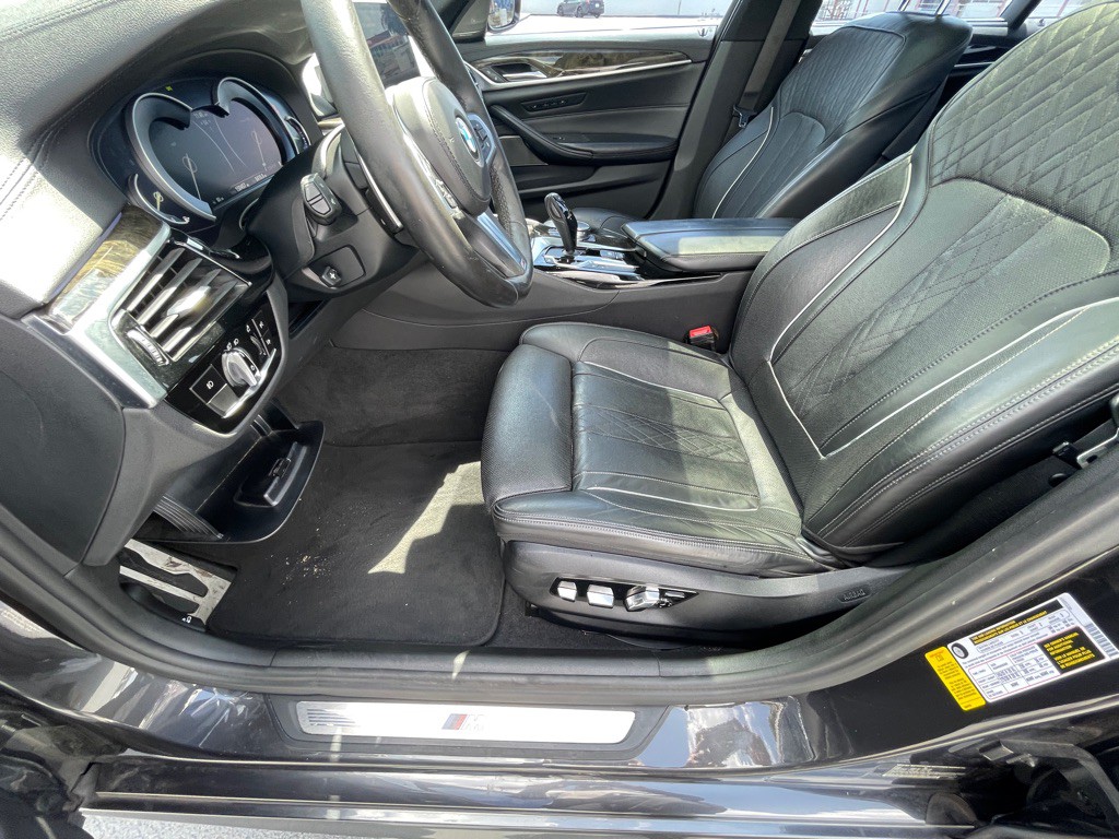 2017 BMW 5 Series Image 43