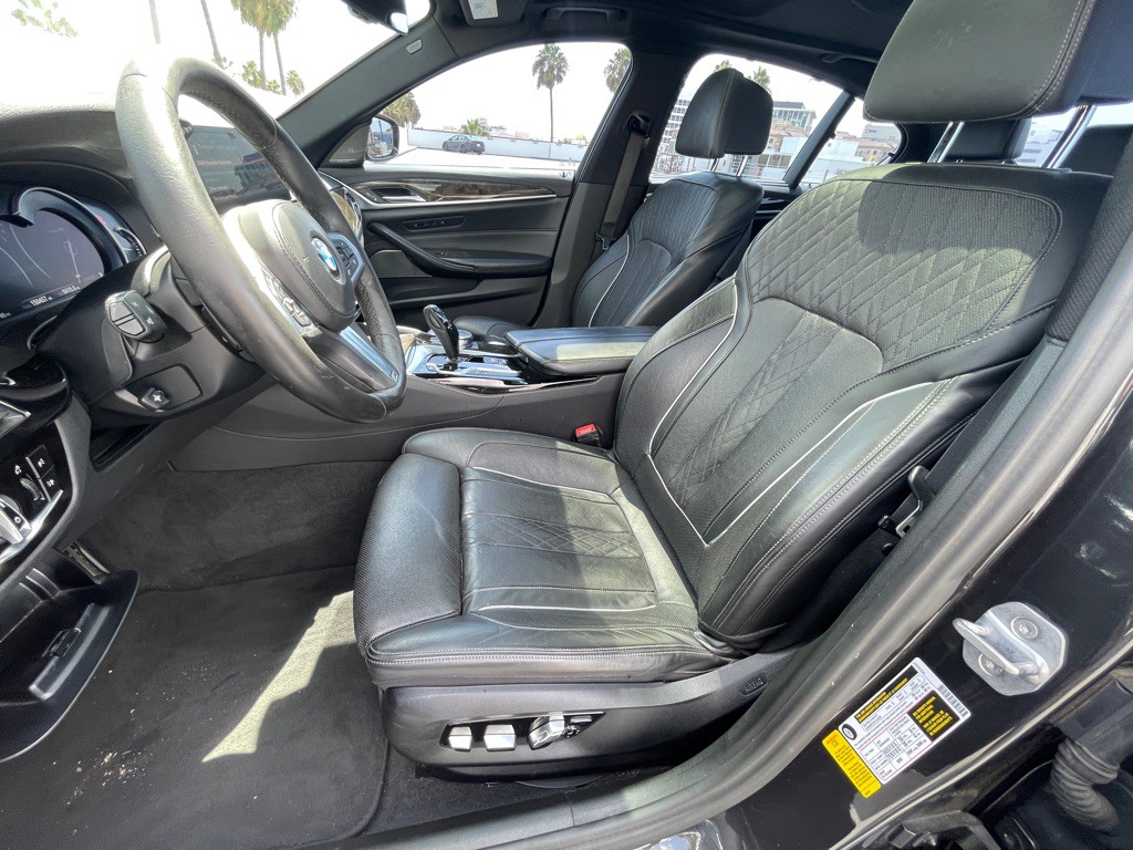 2017 BMW 5 Series Image 44