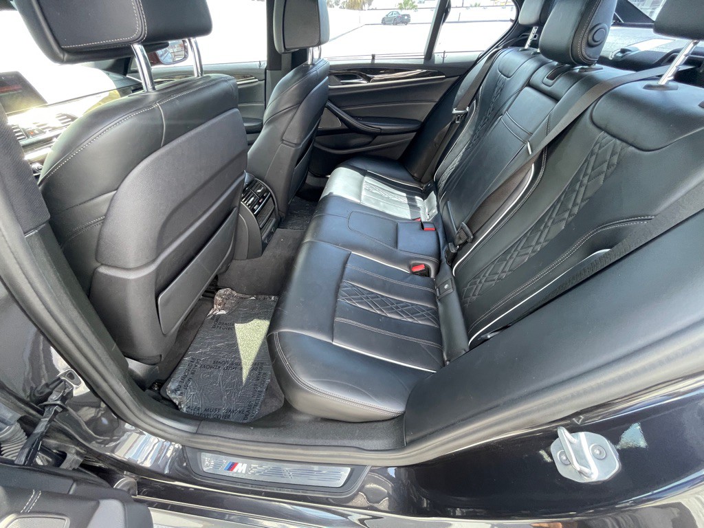 2017 BMW 5 Series Image 51