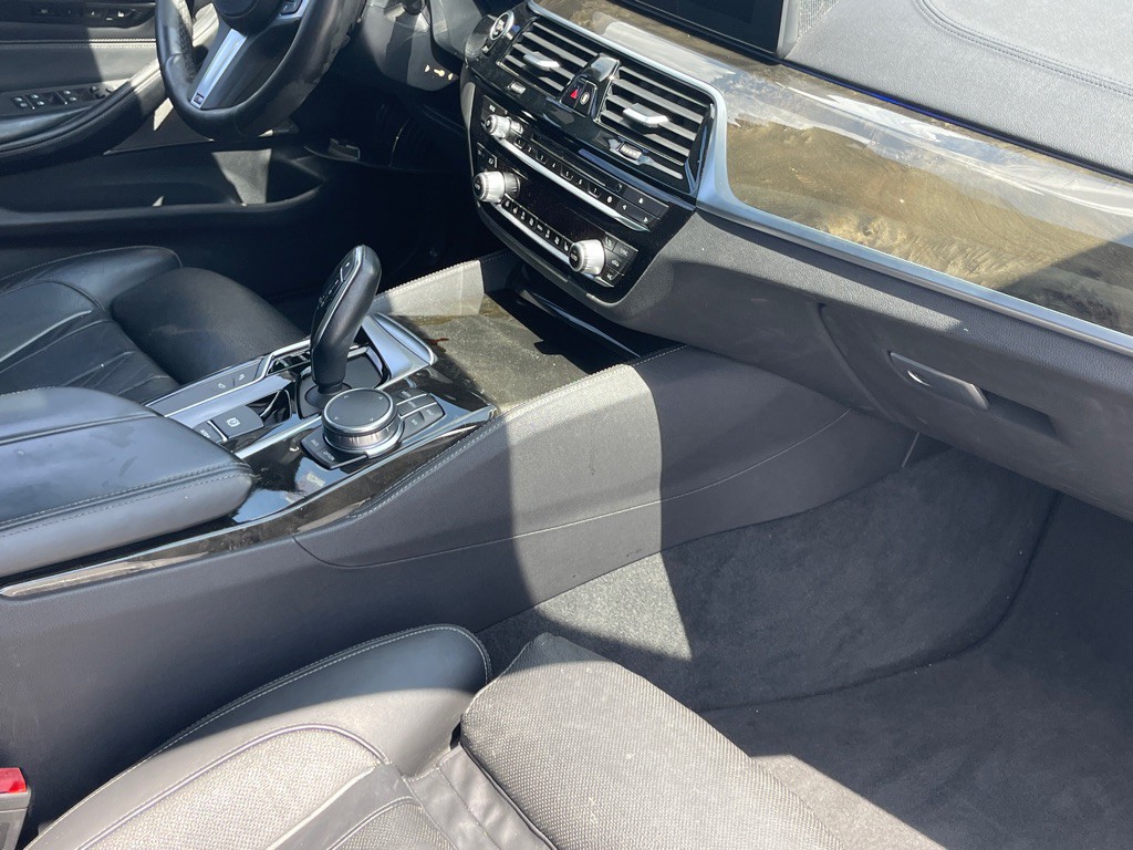 2017 BMW 5 Series Image 74