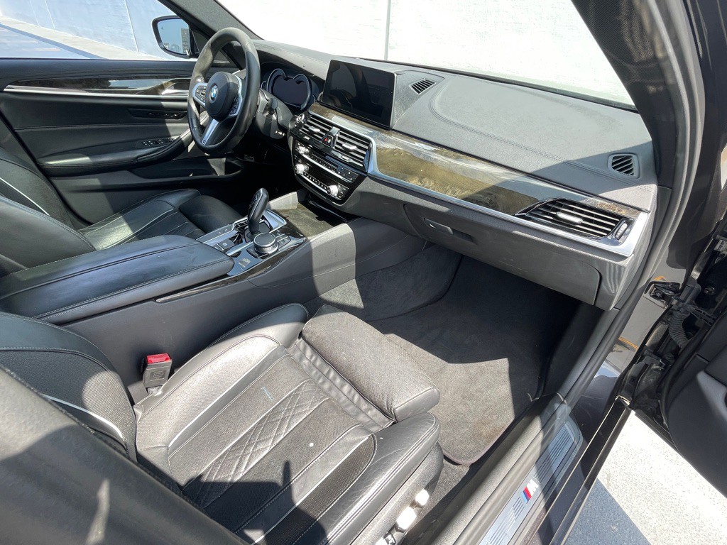 2017 BMW 5 Series Image 83