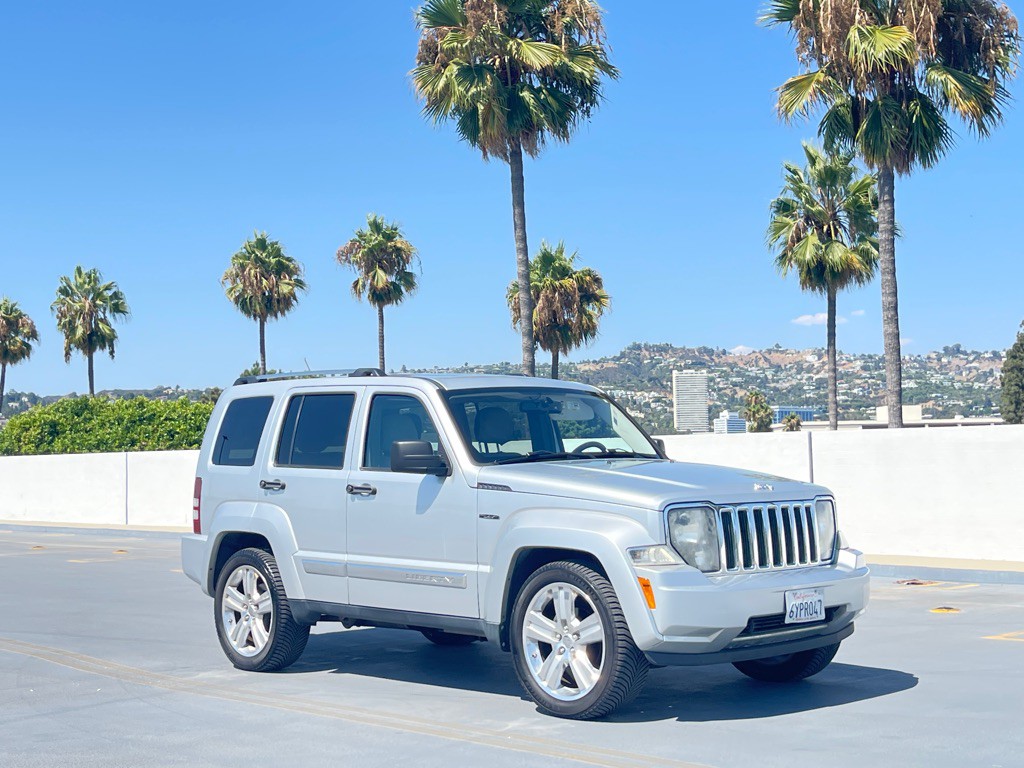 2012 Jeep Liberty Image 29